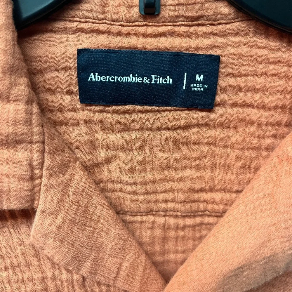 Abercrombie & Fitch Men's Short-Sleeve Gauze Button-Down — Rust - Picture 2 of 5